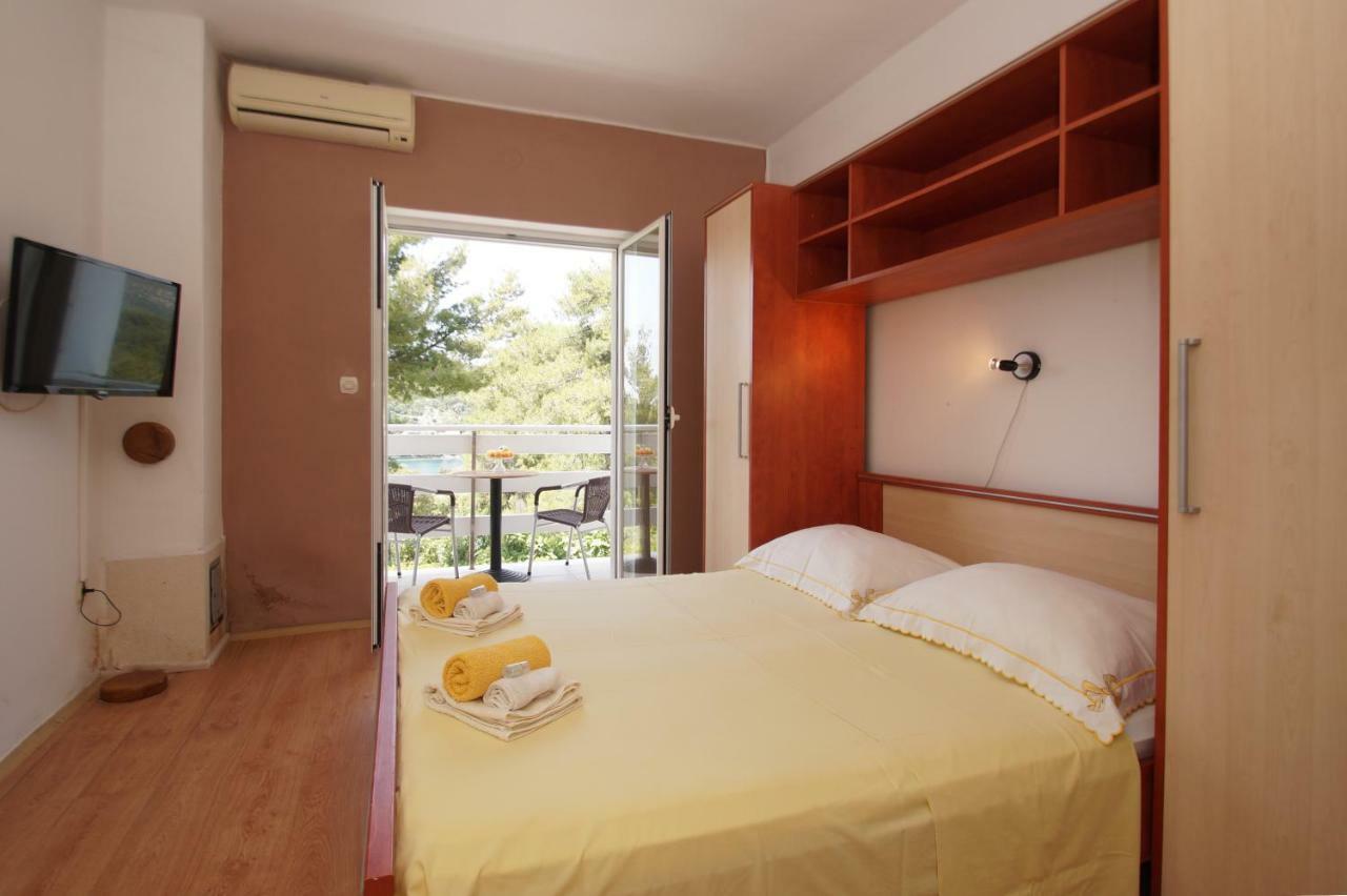 Vita Apartments Zrnovo Exterior foto