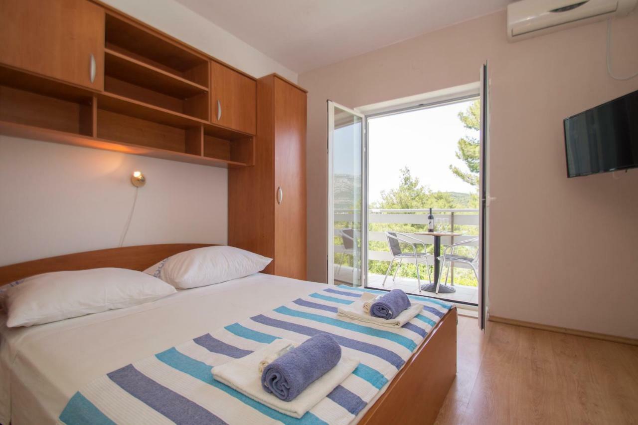 Vita Apartments Zrnovo Exterior foto